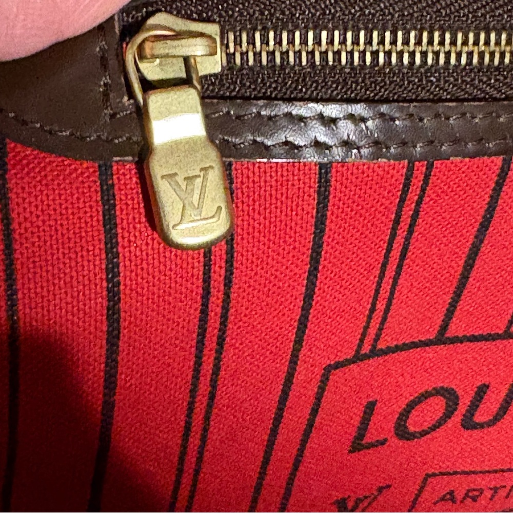 Louis Vuitton Neverfull MM in Damier Ebene with new insert - Picture 4 of 16
